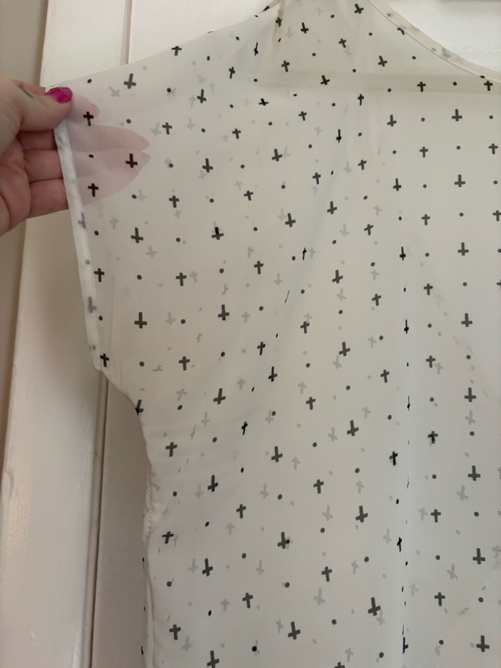 torrid White Sheer High-Low Blouse with Black Cross Print - Picture 2 of 7